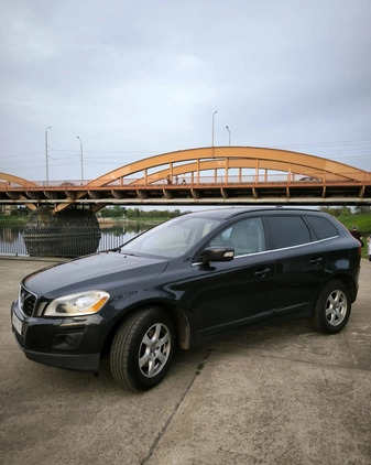 Volvo XC 60 cena 39500 przebieg: 247876, rok produkcji 2010 z Wrocław małe 232